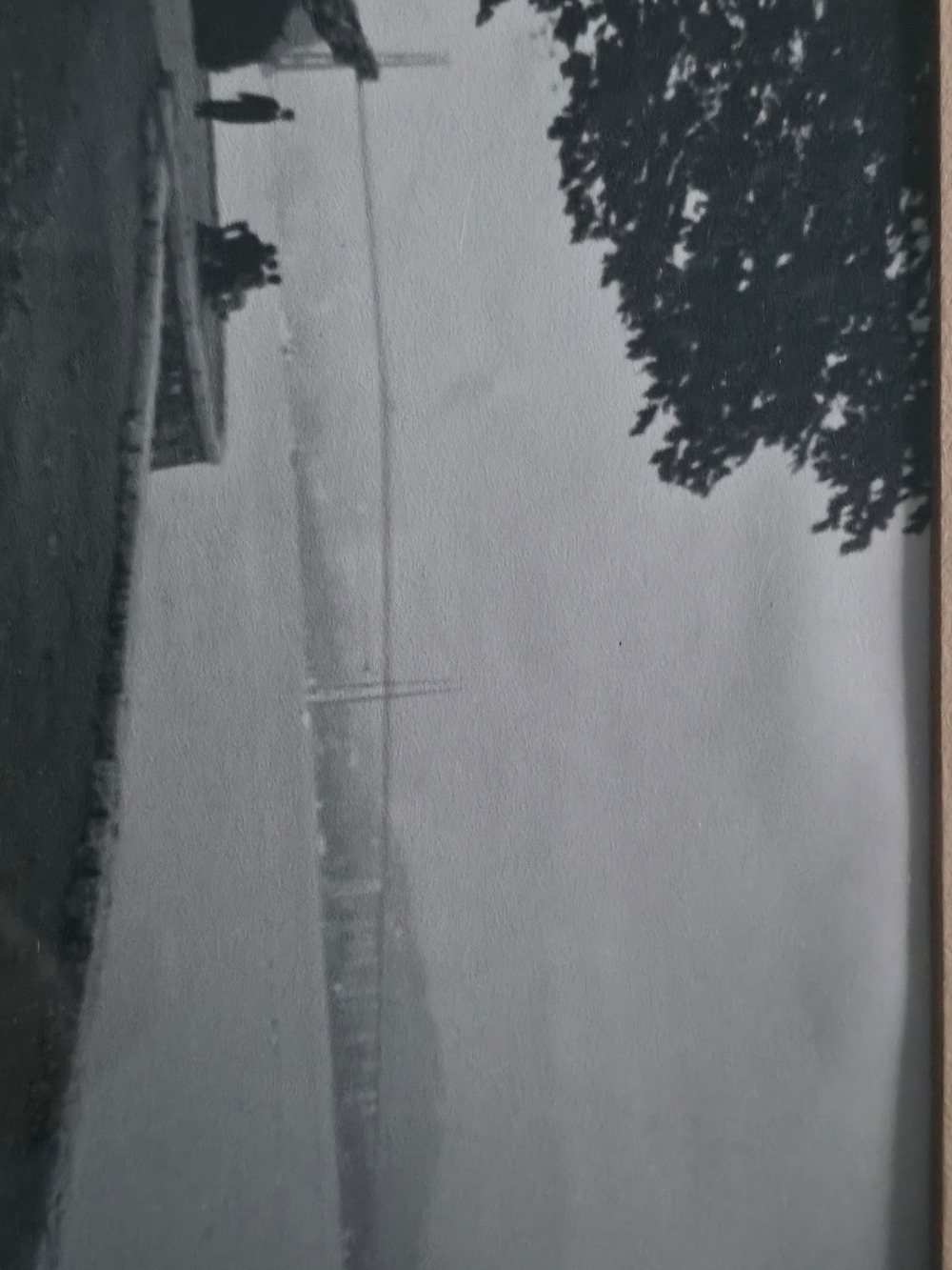 4/$67 Deal! Vintage Photograph Of Vancouver Landscape In Vintage Frame - Picture 5 of 6